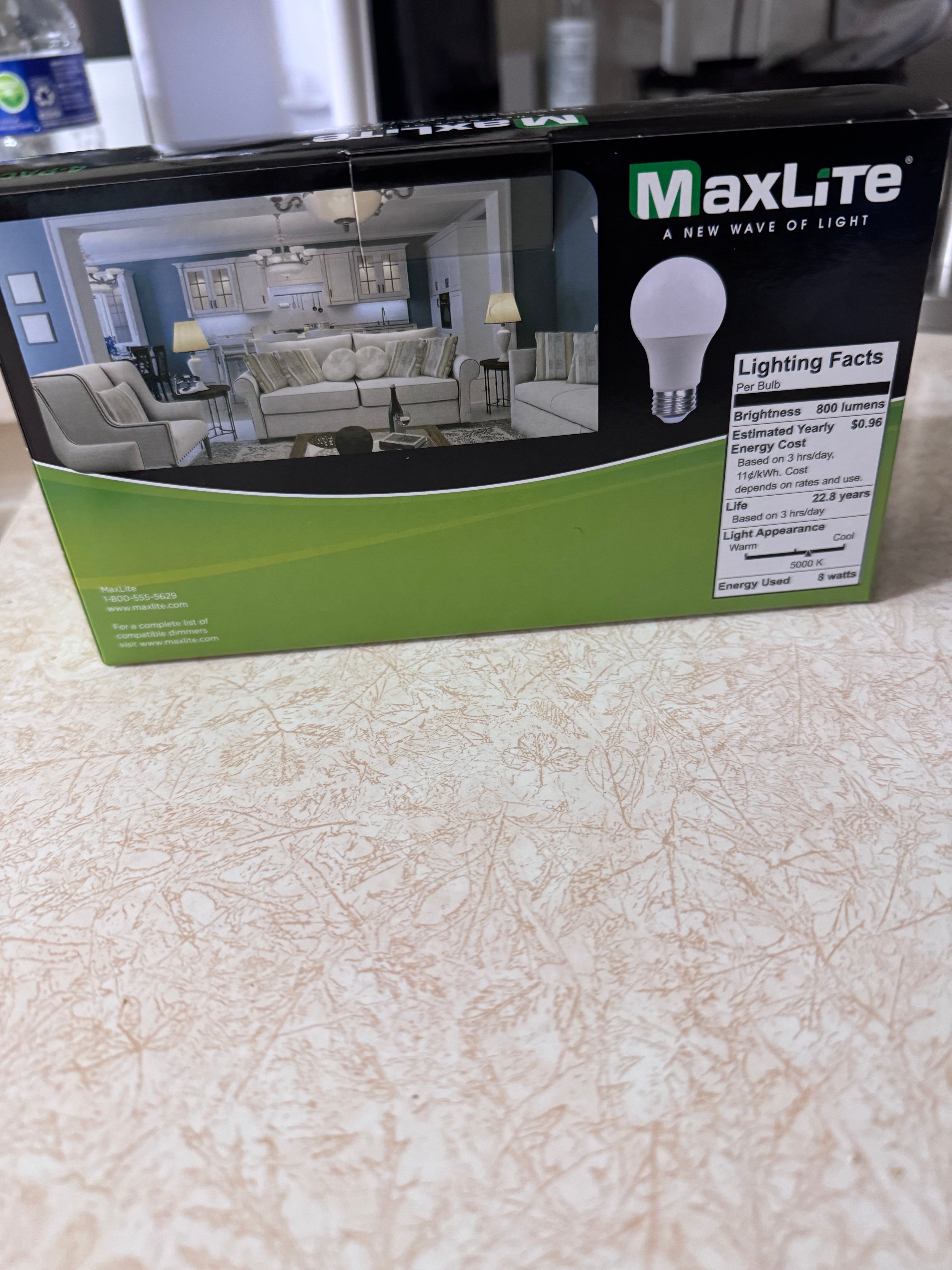 MaxLite 60 W 8W LED 4pack